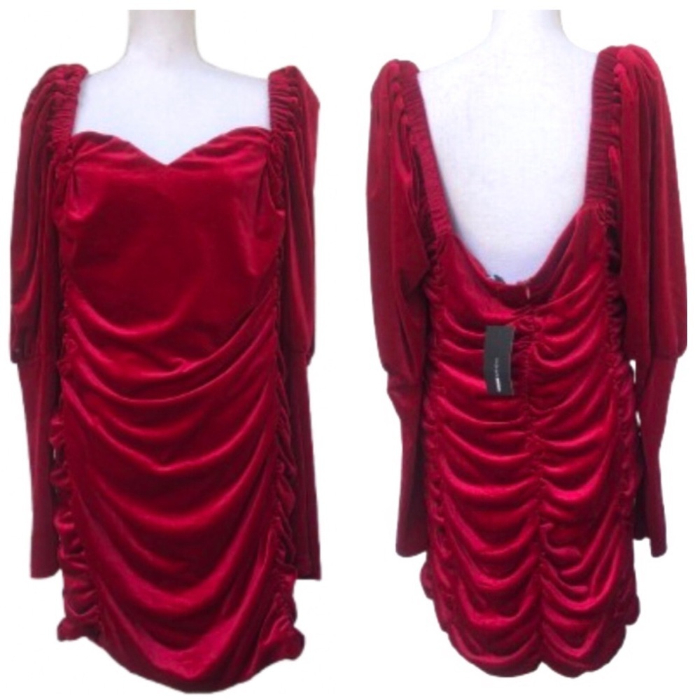 NWT Fashion Nova Alessandra velvet mini dress 3X